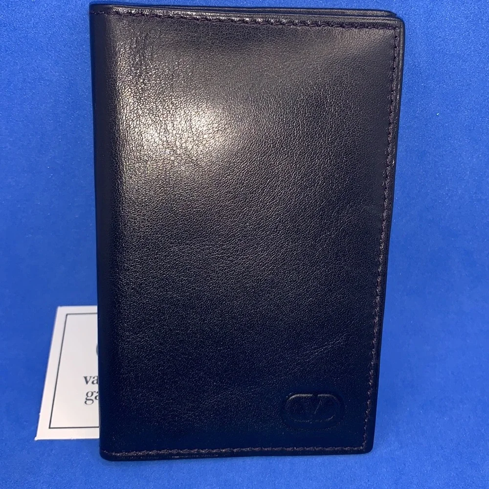 Dead stock‎ Valentino Garavani black Leather Card Holder